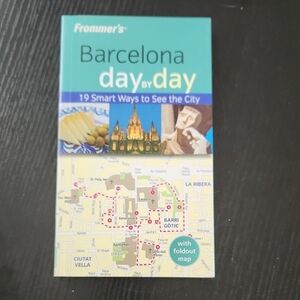 Barcelona Day by Day Travel Guide